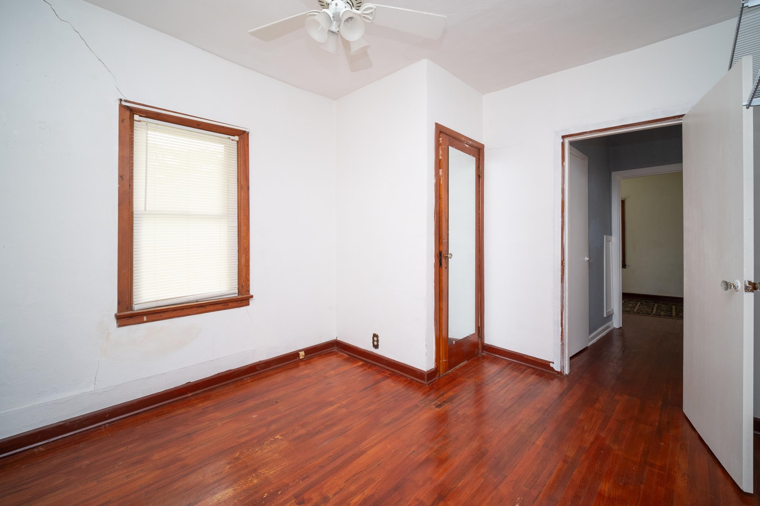 129 East Riverside Boulevard Loves Park, IL 61111 - Photo 8 of 20