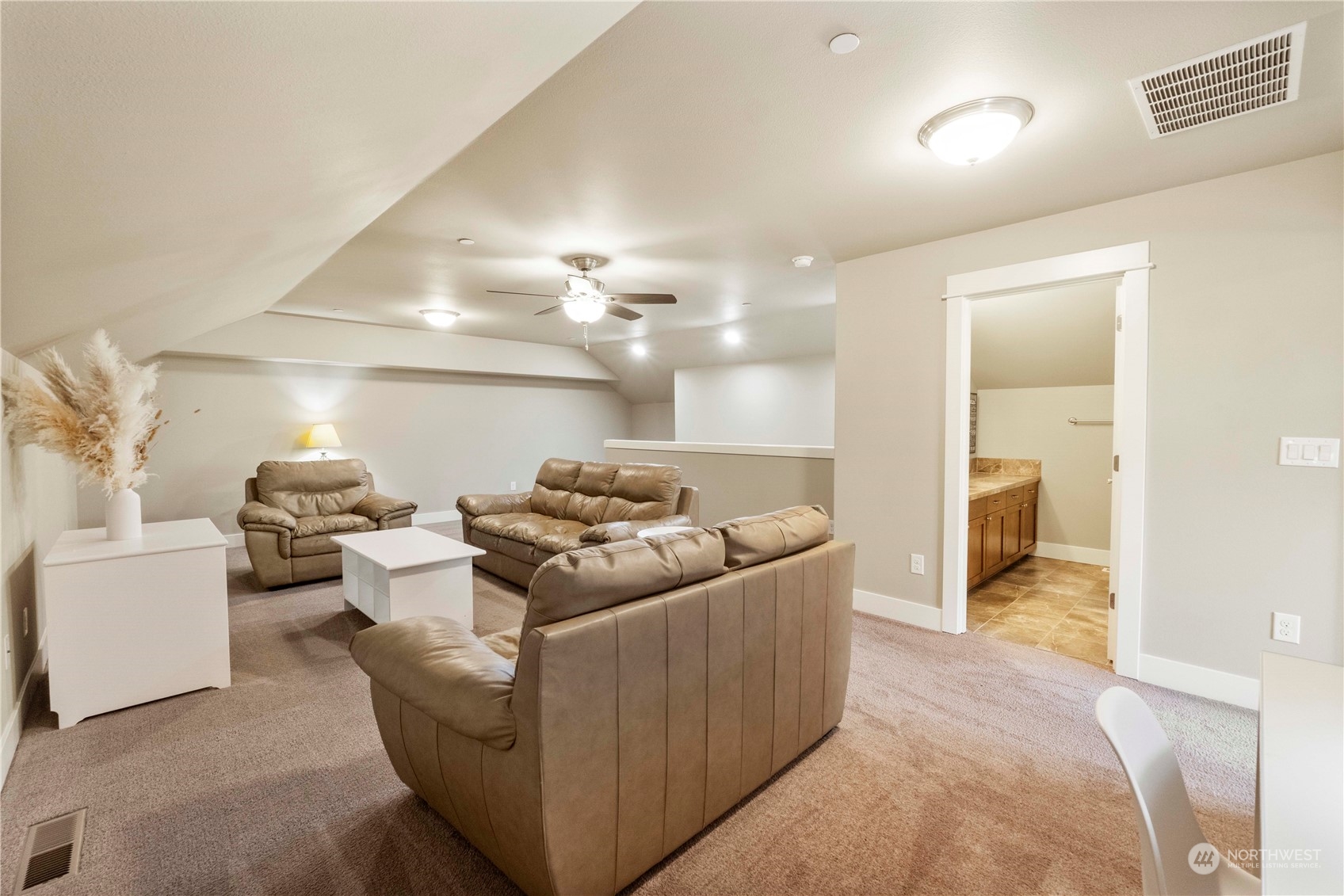 21216 Connells Prairie Road Bonney Lake, WA 98391 - Photo 23 of 34 Gallery Image 23