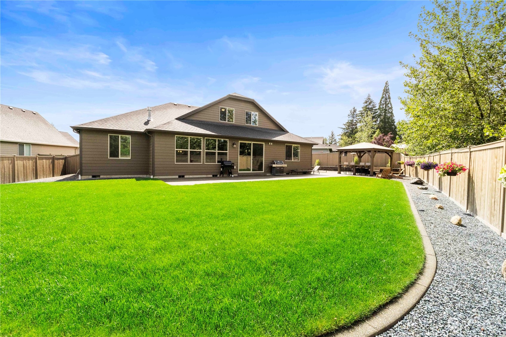 21216 Connells Prairie Road Bonney Lake, WA 98391 - Photo 29 of 34 Gallery Image 29
