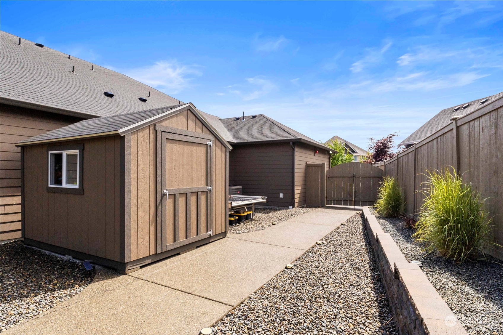 21216 Connells Prairie Road Bonney Lake, WA 98391 - Photo 32 of 34 Gallery Image 32