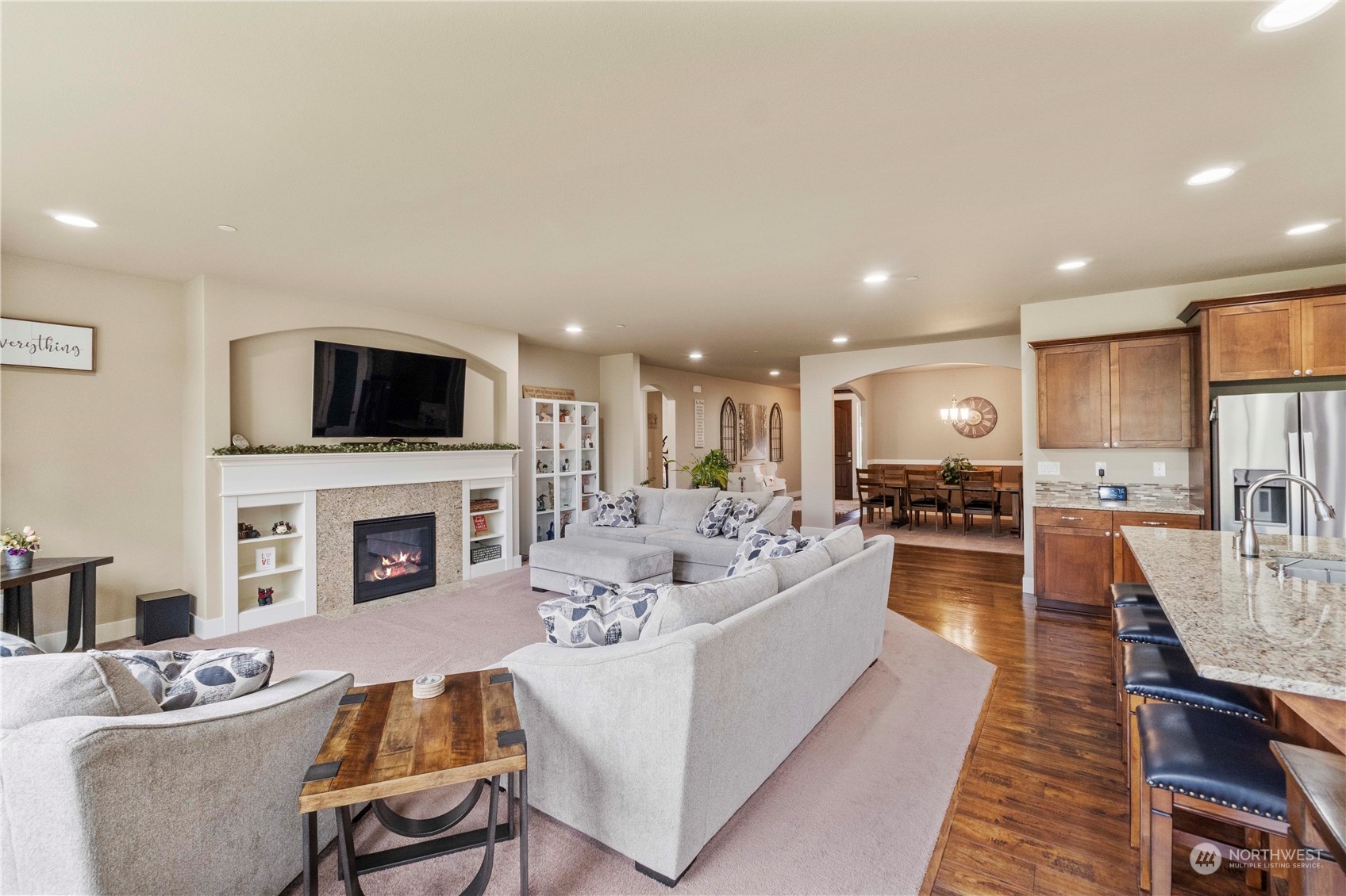 21216 Connells Prairie Road Bonney Lake, WA 98391 - Photo 10 of 34 Gallery Image 10
