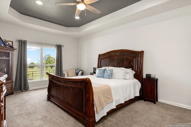 $649,000 | 494 Flash Circle, Luling, TX 78648