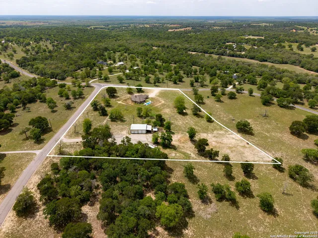 $649,000 | 494 Flash Circle, Luling, TX 78648
