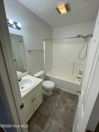 $1,255 | 220 John Court, Havelock, NC 28532