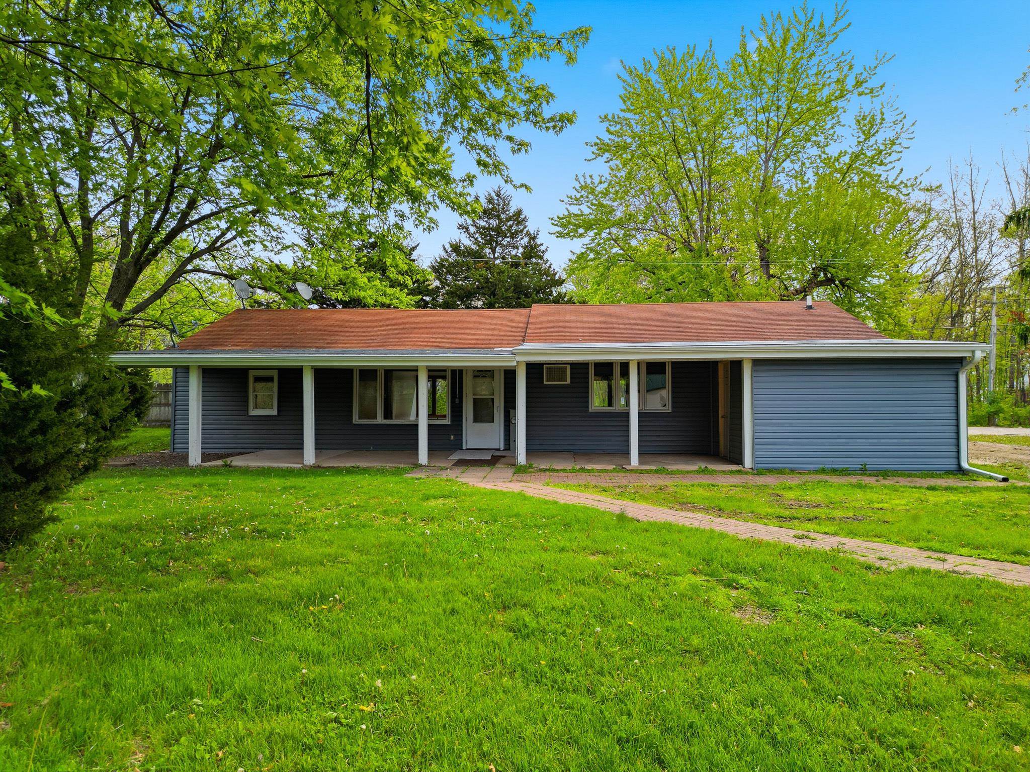 4924 North Wendorf Road Monroe Center, IL 61052 - Photo 2 of 30