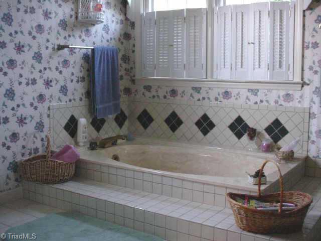 4925 Murray Road Winston-Salem, NC 27106 - Photo 4 of 8 Other.