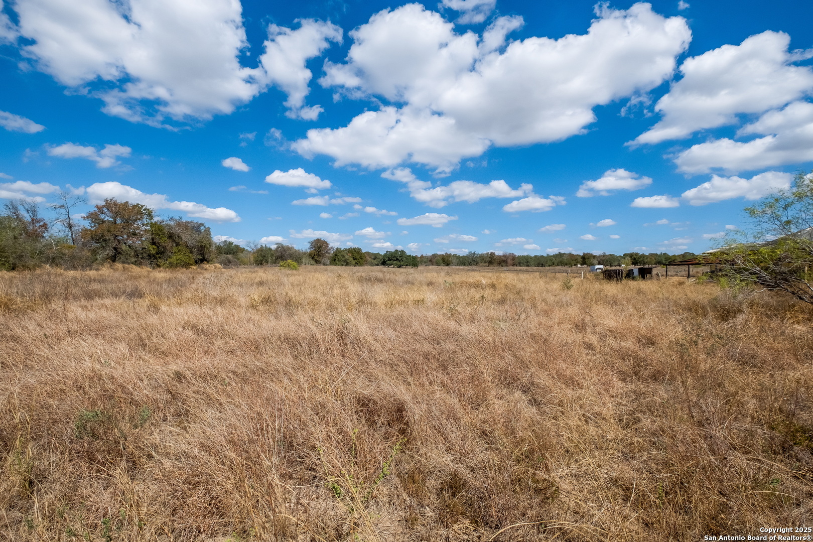 1231 Mogford Road San Antonio, TX 78264 - Photo 26 of 32 a view of lake and city