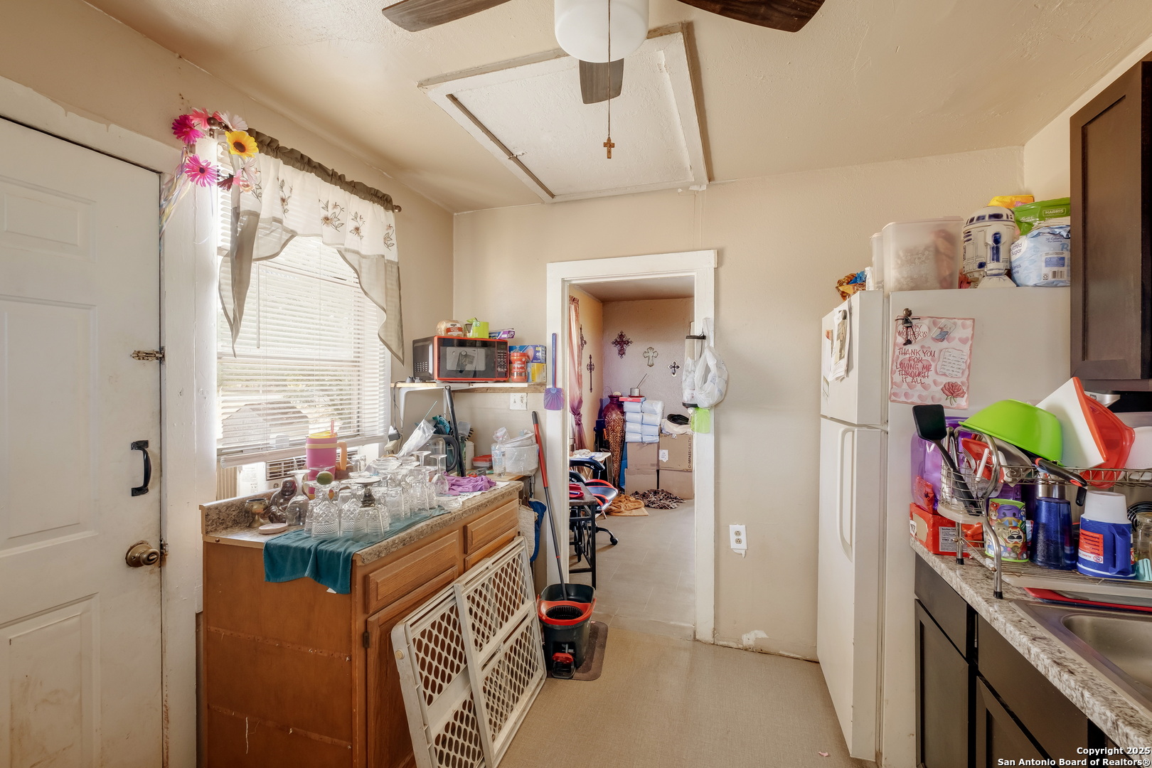 1231 Mogford Road San Antonio, TX 78264 - Photo 10 of 32