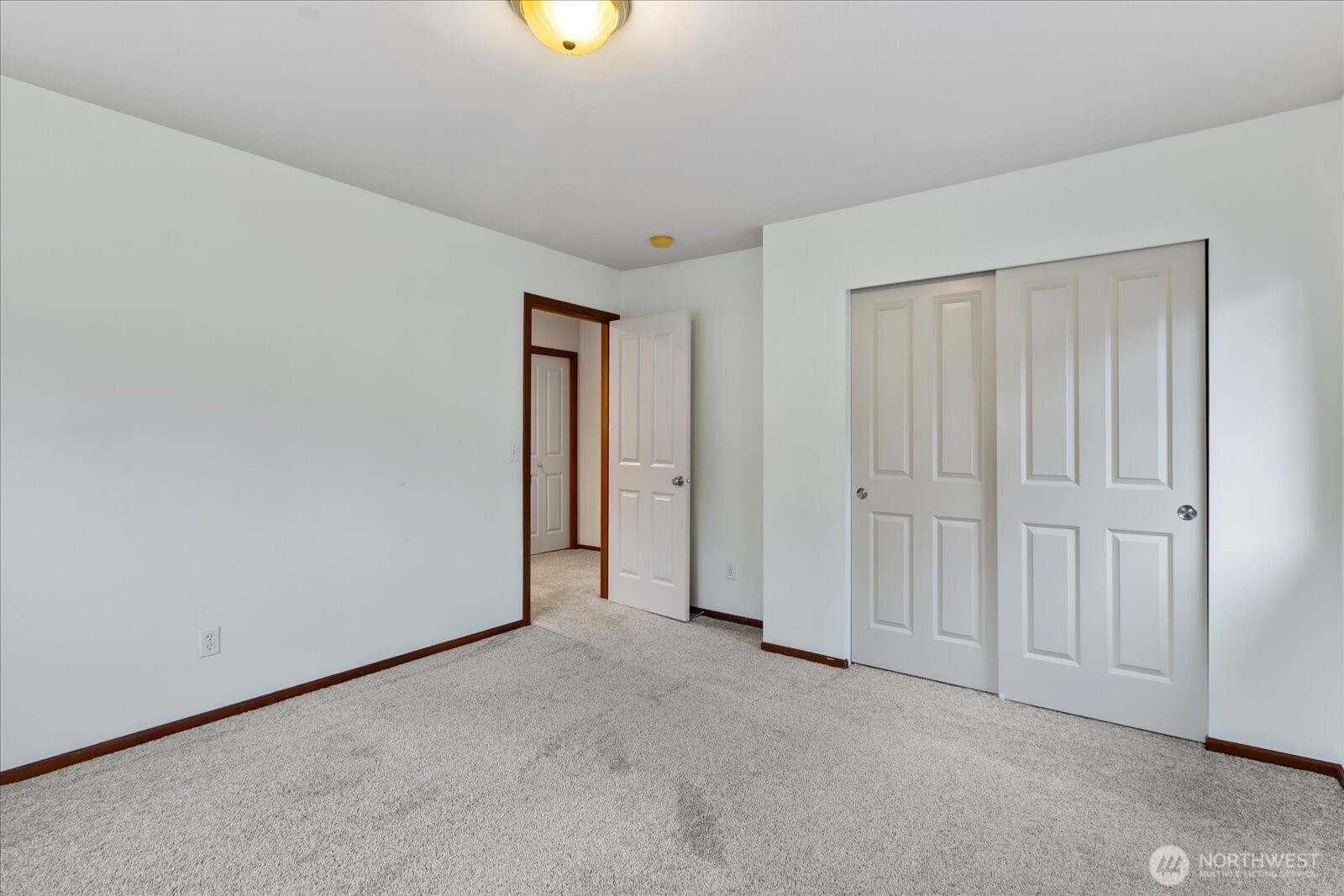 5926 Southeast 2nd Court Renton, WA 98059 - Photo 22 of 34