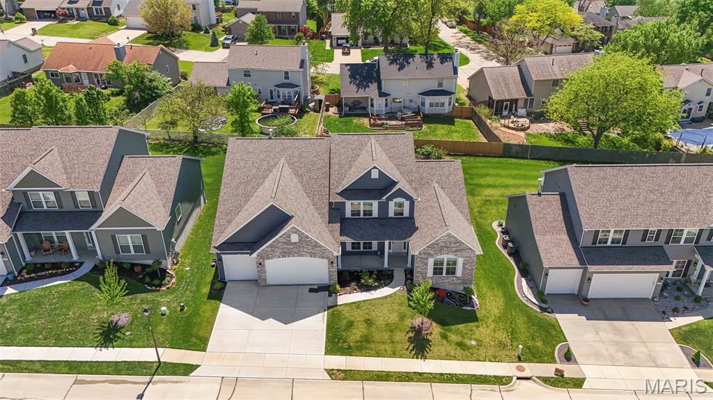 365 Kreder Ridge Cir Street St. Charles, MO 63304 - Photo 2 of 61