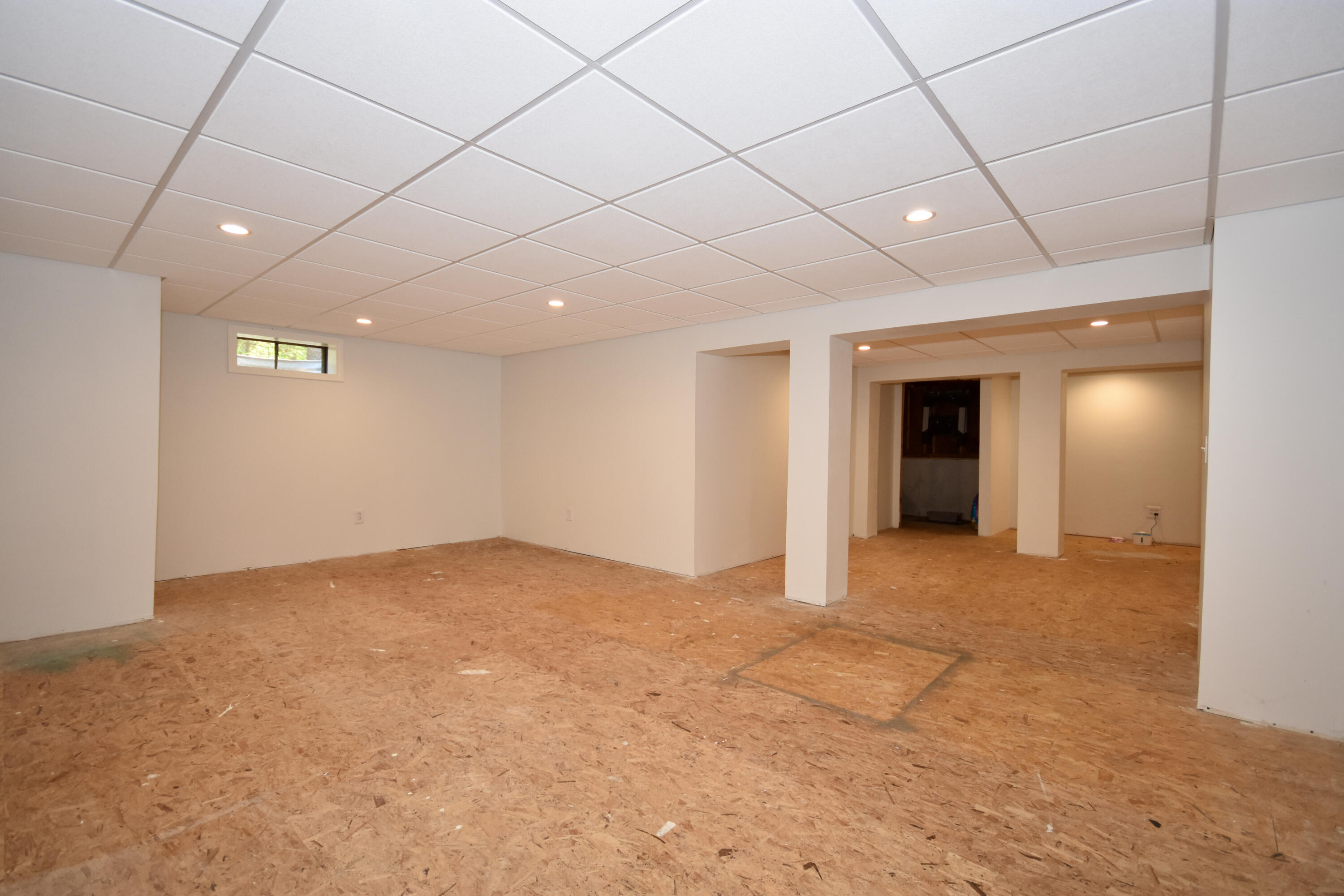 27 Popple Bottom Road Sandwich, MA 02563 - Photo 33 of 40 Basement empty 27 PB