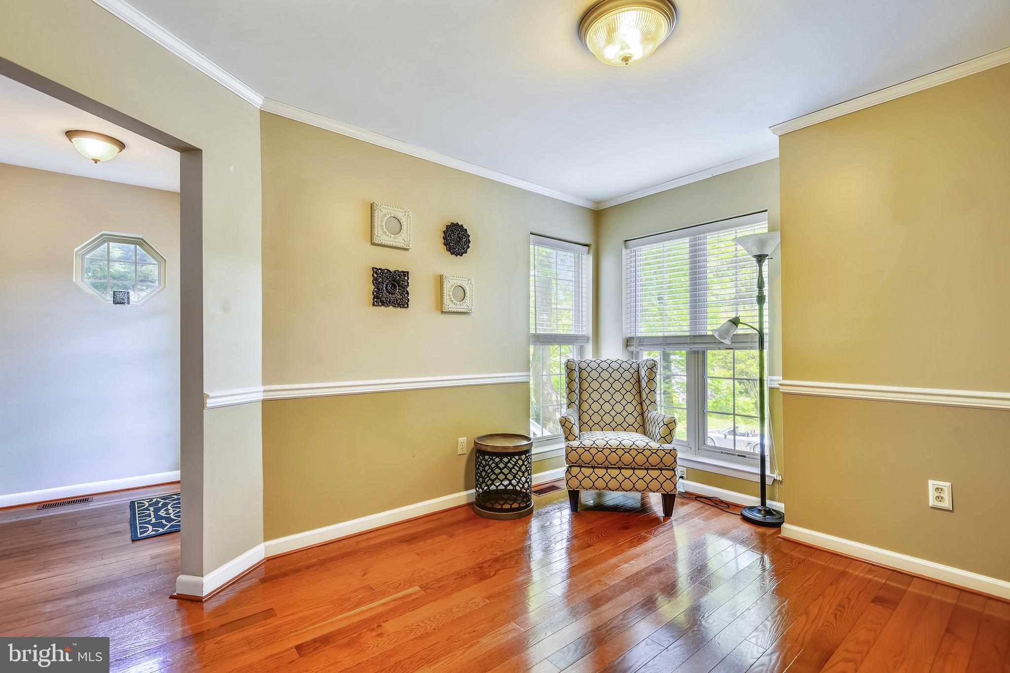 73 Sheridan Road Arnold, MD 21012 - Photo 17 of 35 Living/dining room off kitchen.