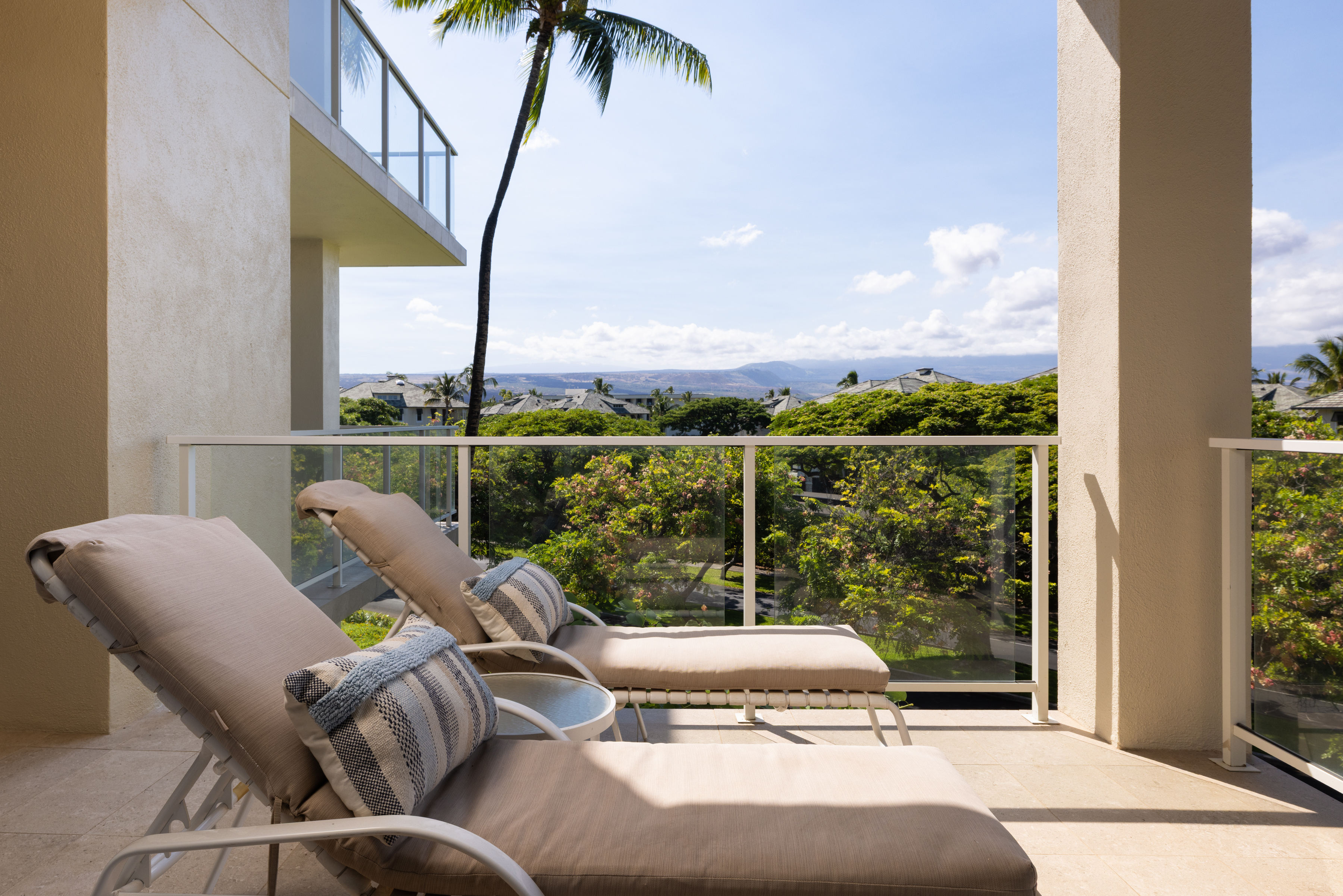 69-1010 Keana Place, Unit C202 Waikoloa, HI 96738 - Photo 17 of 30 a view of a chairs and table in patio