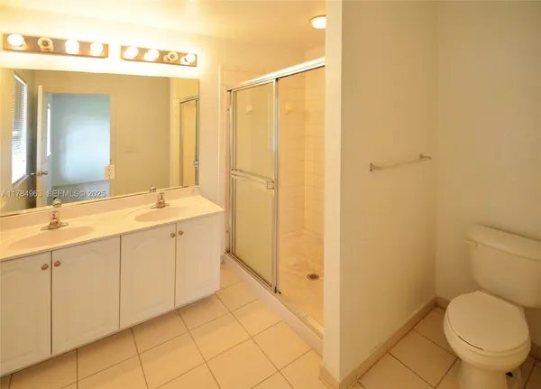 $2,600 | 1956 Southwest 60th Terrace, Unit 1956, North Lauderdale, FL 33068