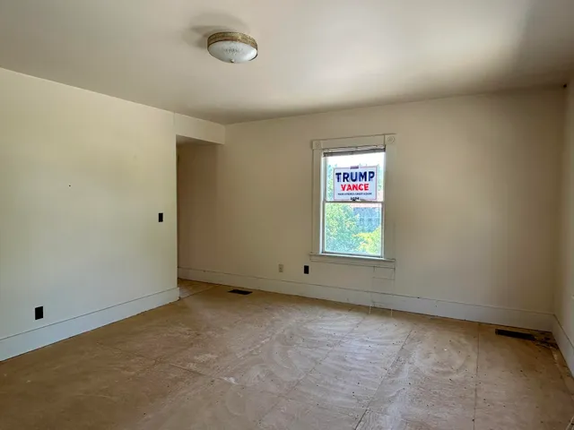 $75,000 | 3 Center Hill Road, Weld, ME 04285