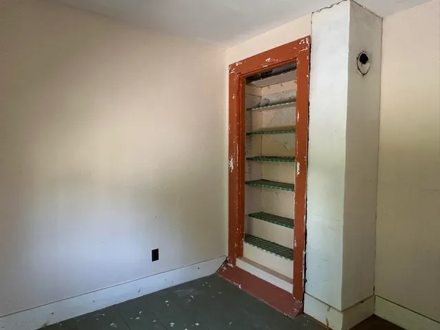 $75,000 | 3 Center Hill Road, Weld, ME 04285