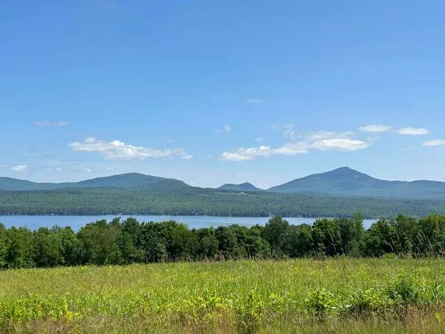 $75,000 | 3 Center Hill Road, Weld, ME 04285