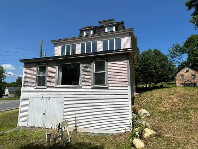 $75,000 | 3 Center Hill Road, Weld, ME 04285