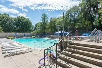 $3,000 | 33 Pond Avenue, Unit 218, Brookline, MA 02445