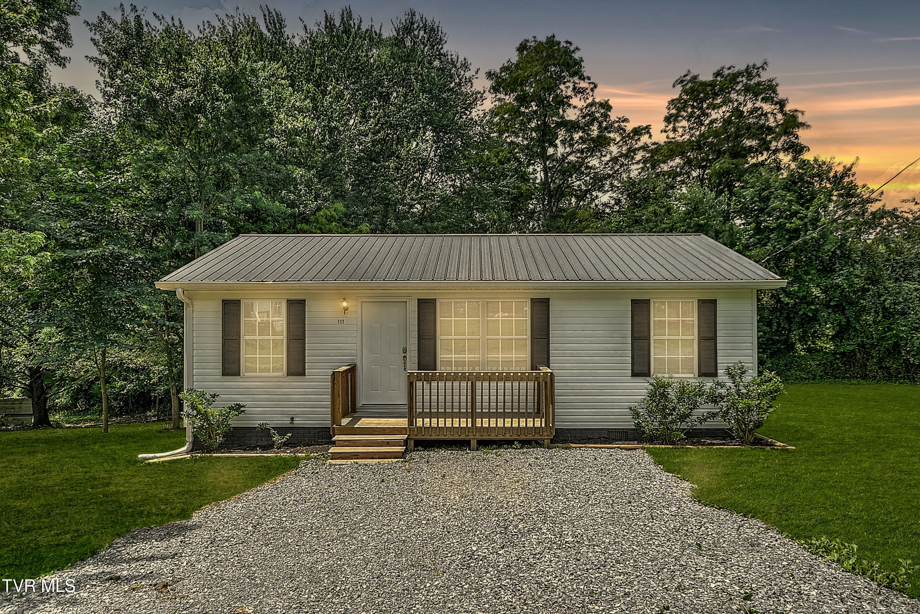 117 Maverick Road Jonesborough, TN 37659 - Photo 1 of 37 DSC_4893_4_5_6_7_8_9