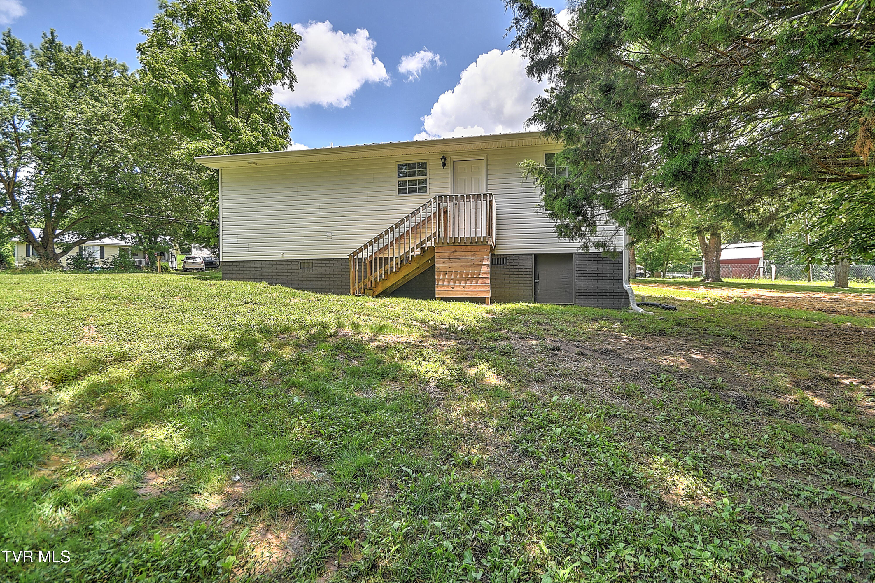 117 Maverick Road Jonesborough, TN 37659 - Photo 33 of 37 117 Maverick CP-32