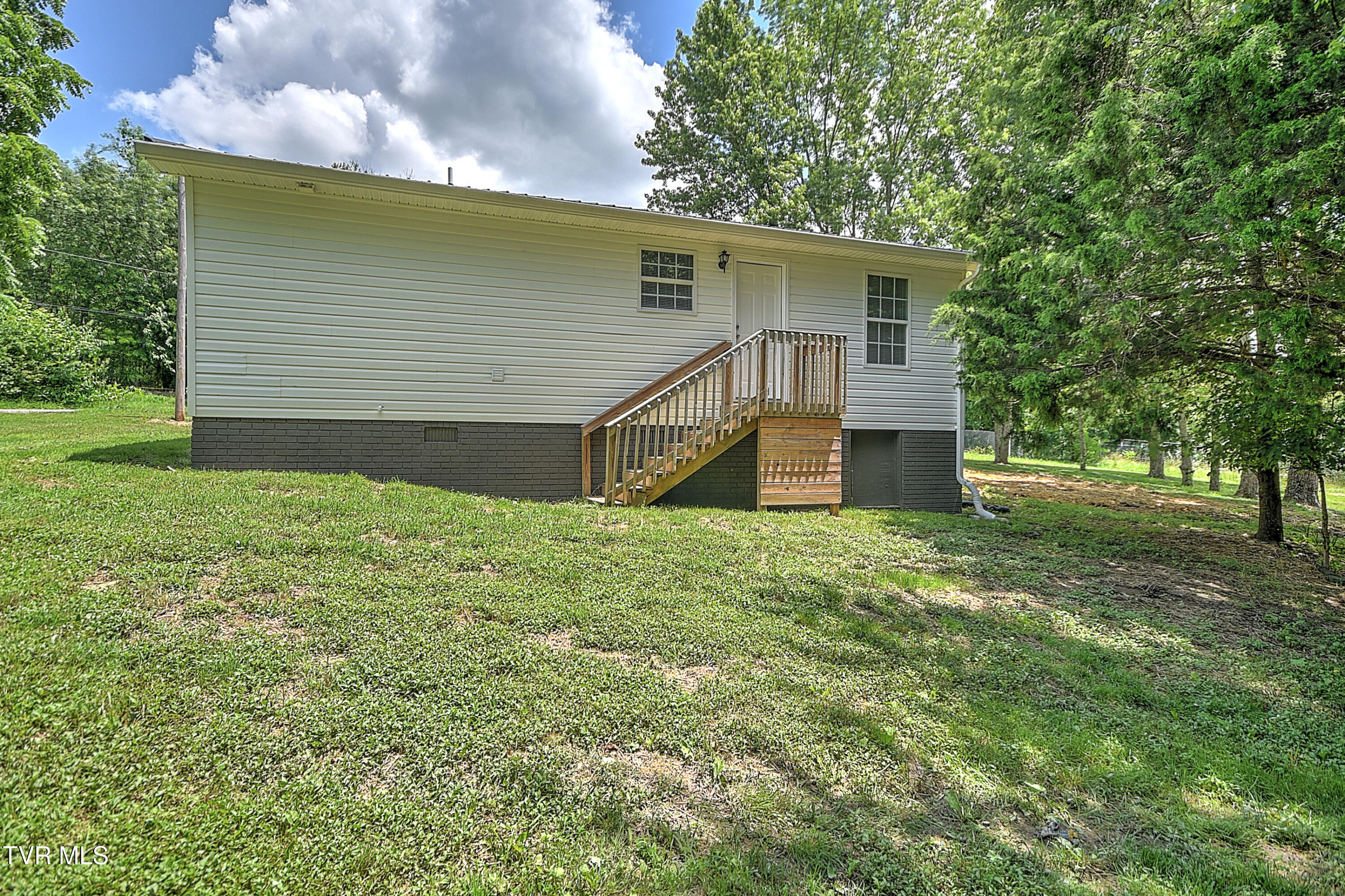 117 Maverick Road Jonesborough, TN 37659 - Photo 35 of 37 117 Maverick CP-34