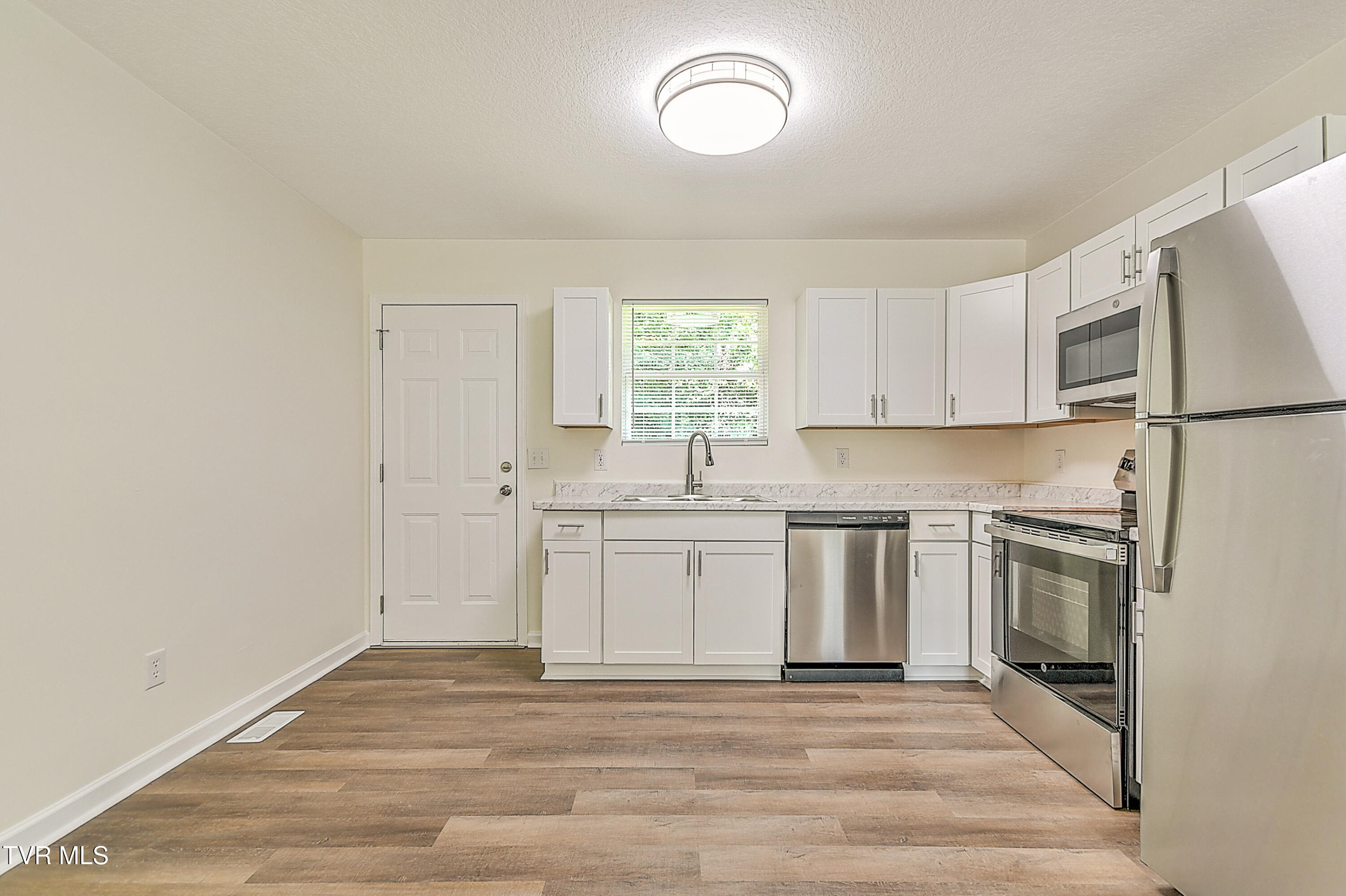 117 Maverick Road Jonesborough, TN 37659 - Photo 10 of 37 117 Maverick CP-9