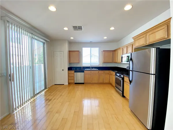 $2,050 | 682 Homewillow Avenue, Las Vegas, NV 89123