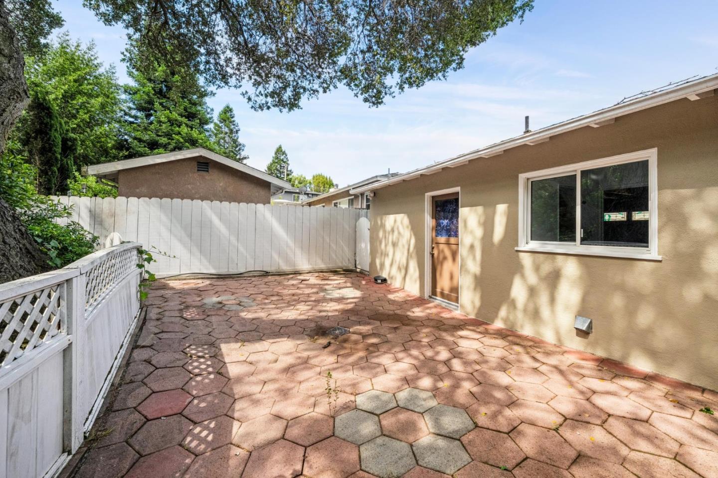 1637 Lake Chabot Road San Leandro, CA 94577 - Photo 30 of 46