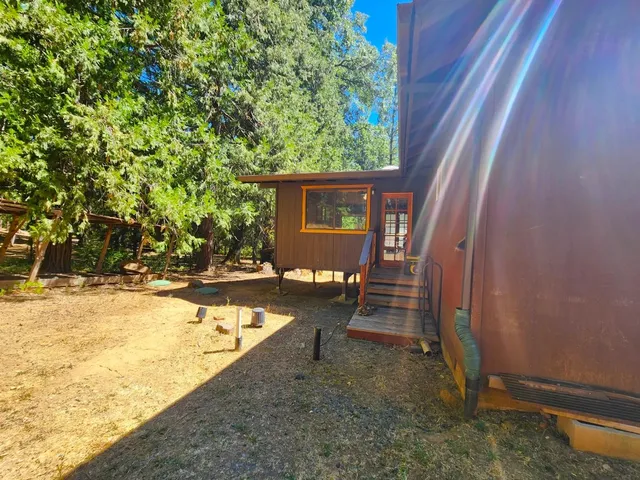 $390,000 | 22256 Valley View Court, Pine Grove, CA 95665