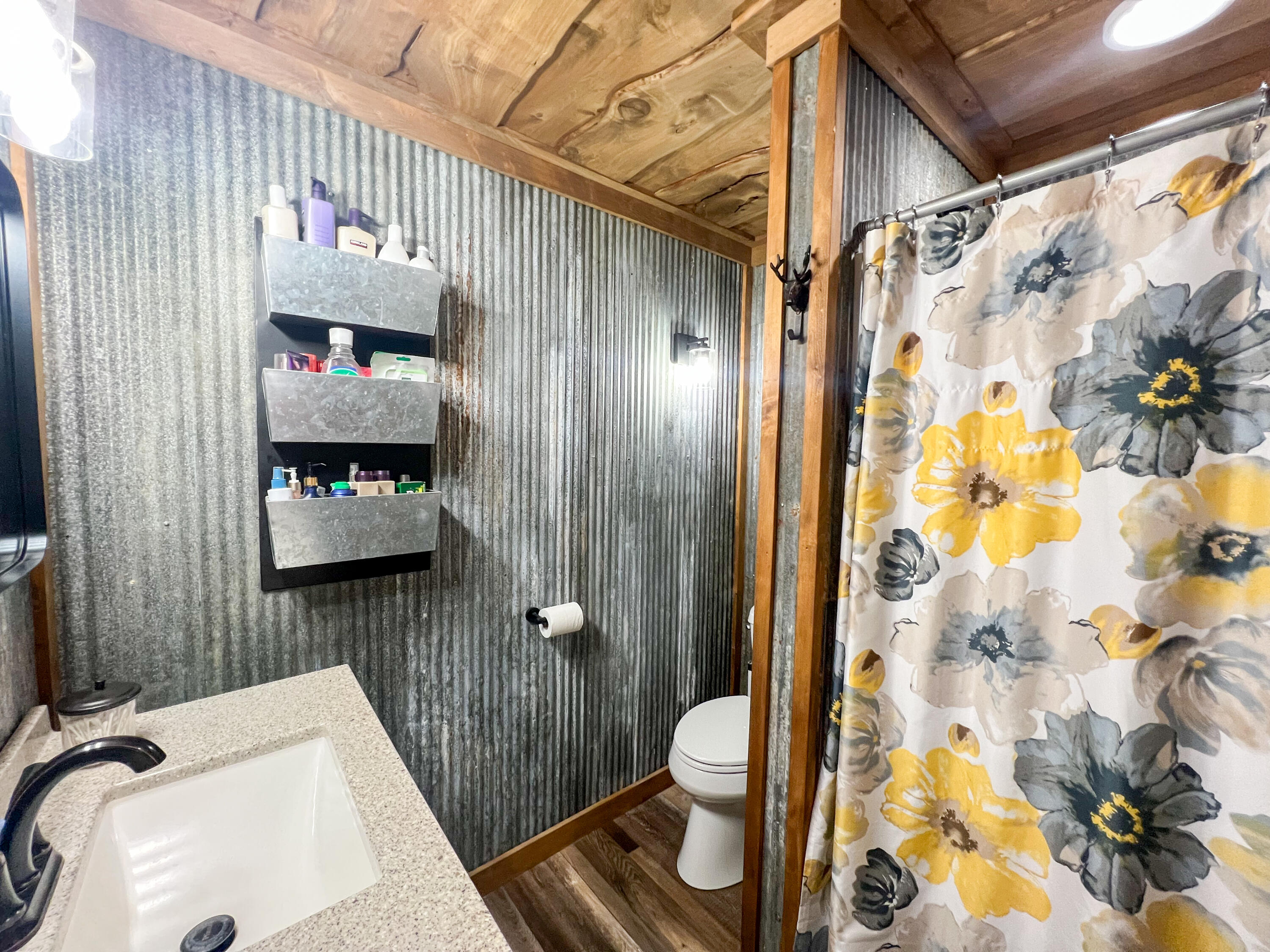 20643 Deer Island View Road Seneca, WI 54626 - Photo 32 of 61 Bathroom