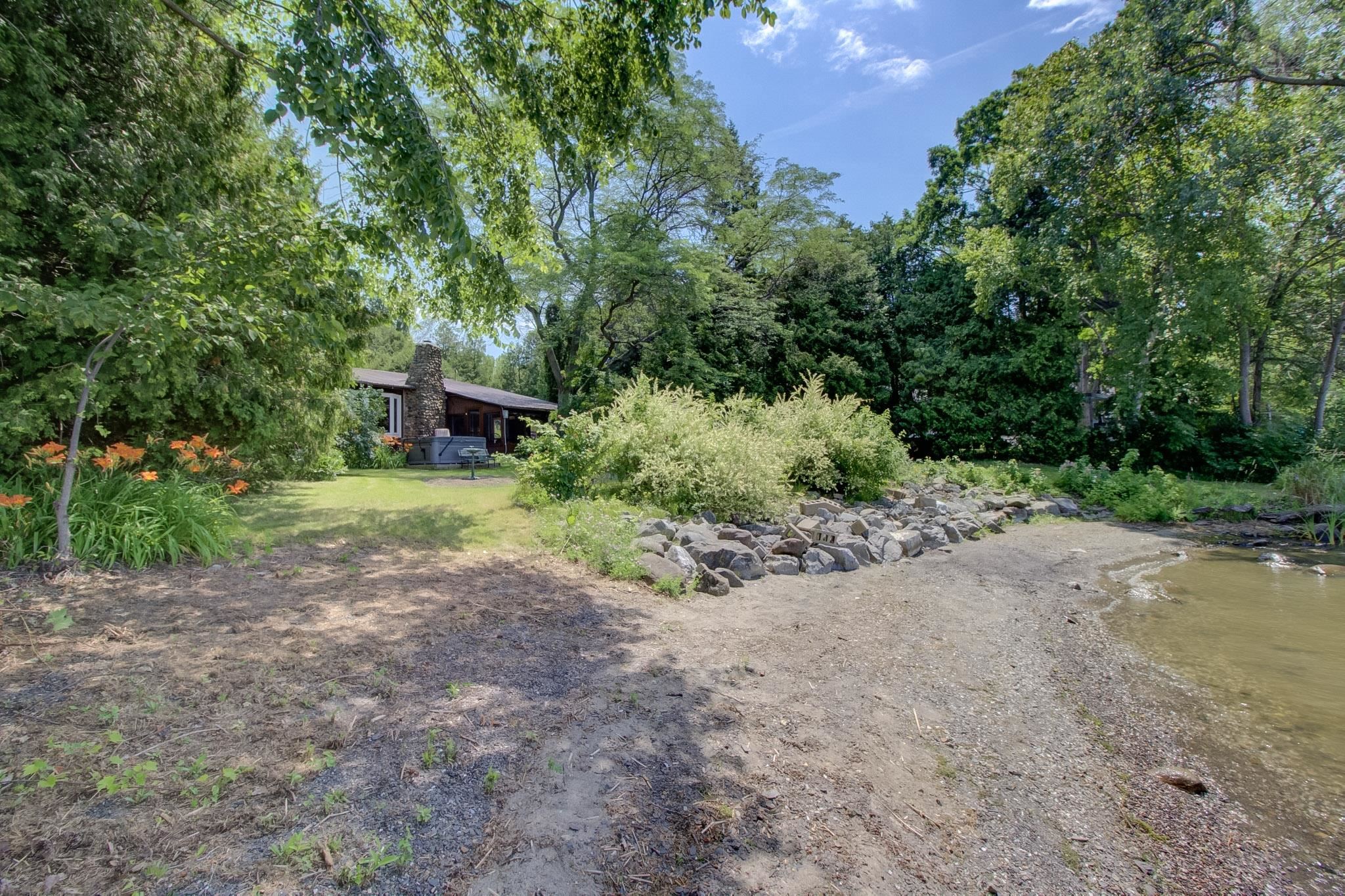 1160 Blockhouse Point Road North Hero, VT 05474 - Photo 12 of 60