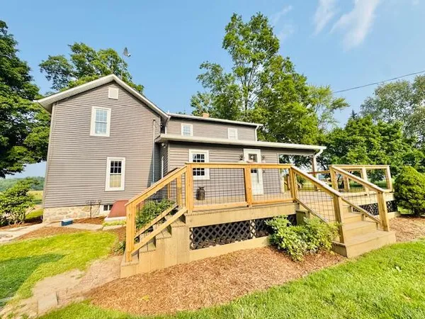 $389,000 | 10035 Irish Road, Vermontville, MI 49096