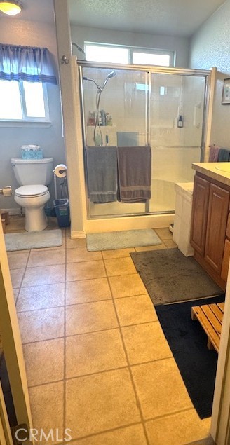 7271 Katella Avenue, Unit 99 Stanton, CA 90680 - Photo 9 of 15 a bathroom with a sink and a mirror