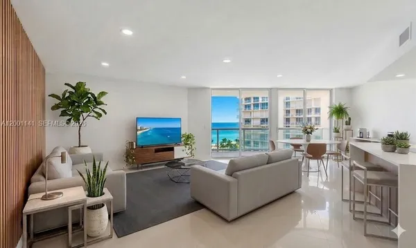 $6,000 | 16485 Collins Avenue, Unit 932, Sunny Isles Beach, FL 33160