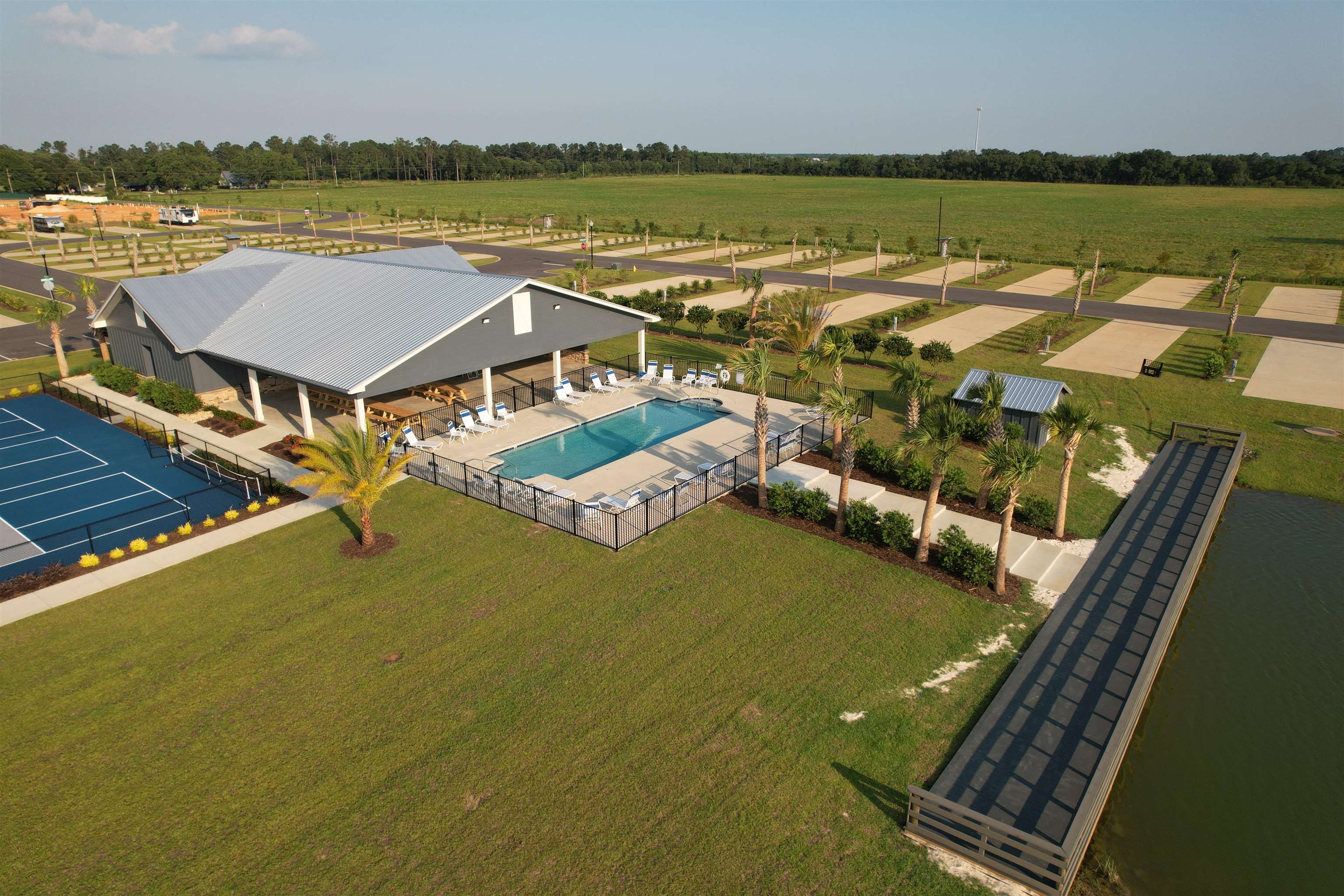 809 Vacation Circle Foley, AL 36535 - Photo 2 of 17
