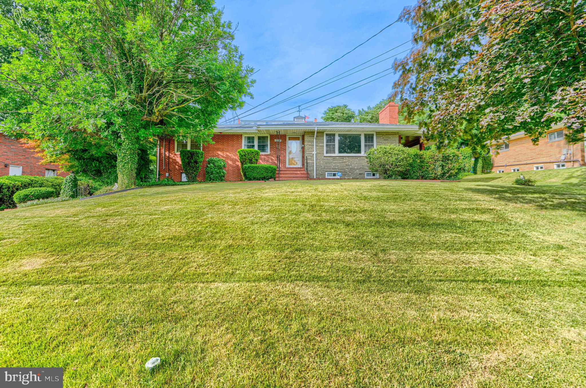 1237 South 48th Street Baltimore, MD 21222 - Photo 3 of 70