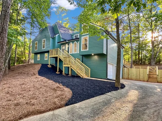 $714,999 | 3741 Northpoint Drive, Marietta, GA 30062