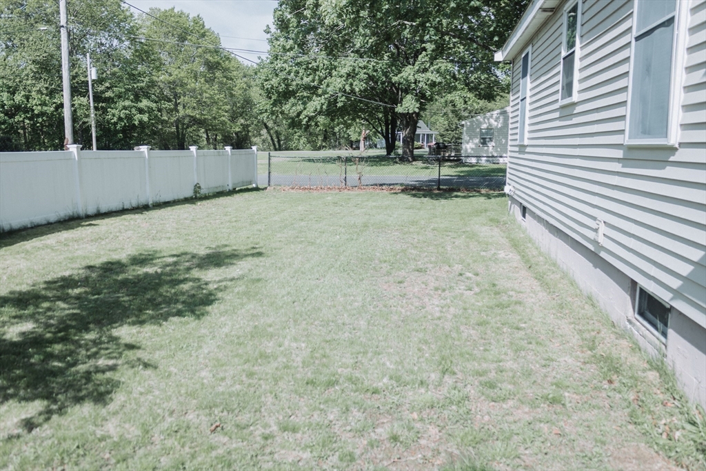 39 England Road North Attleboro, MA 02760 - Photo 10 of 12 Gallery Image 10