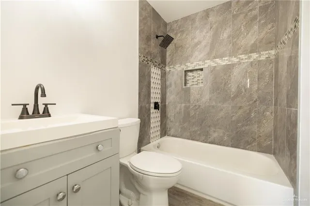 $175,000 | 203 Barcelona Drive, Donna, TX 78537