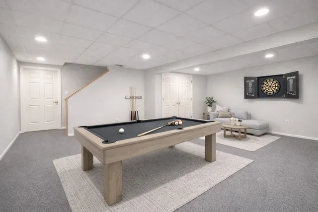 $295,900 | 8416 Stratford Drive, Tinley Park, IL 60487