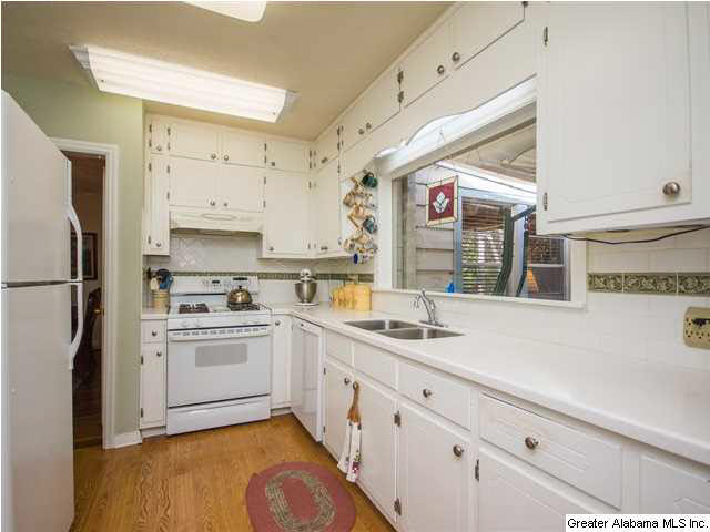 295 Pineview Road Montevallo, AL 35115 - Photo 11 of 24