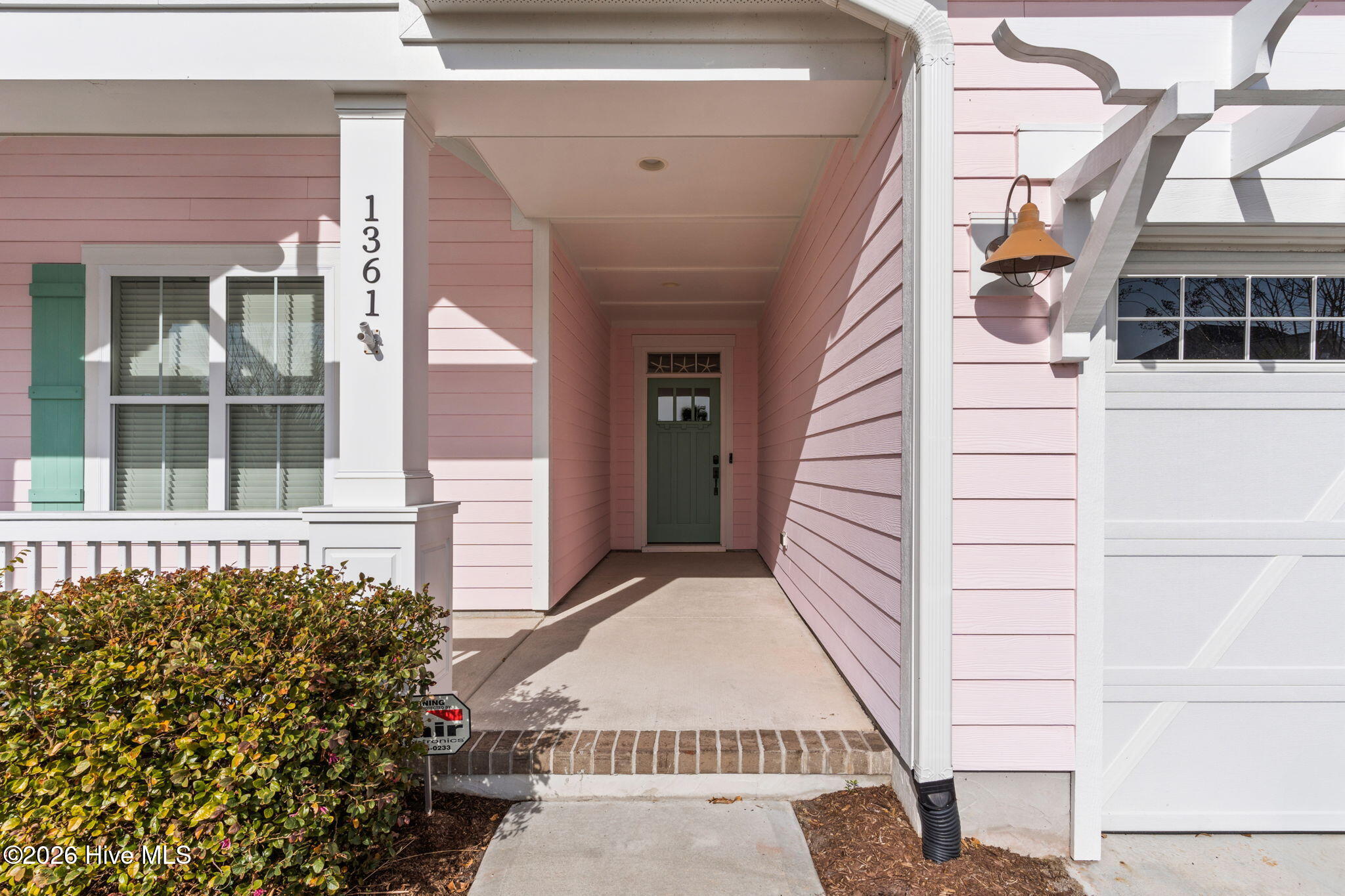 1361 Long Pond Road Southwest Ocean Isle Beach, NC 28469 - Photo 6 of 47 1361 Long Pond Road SW