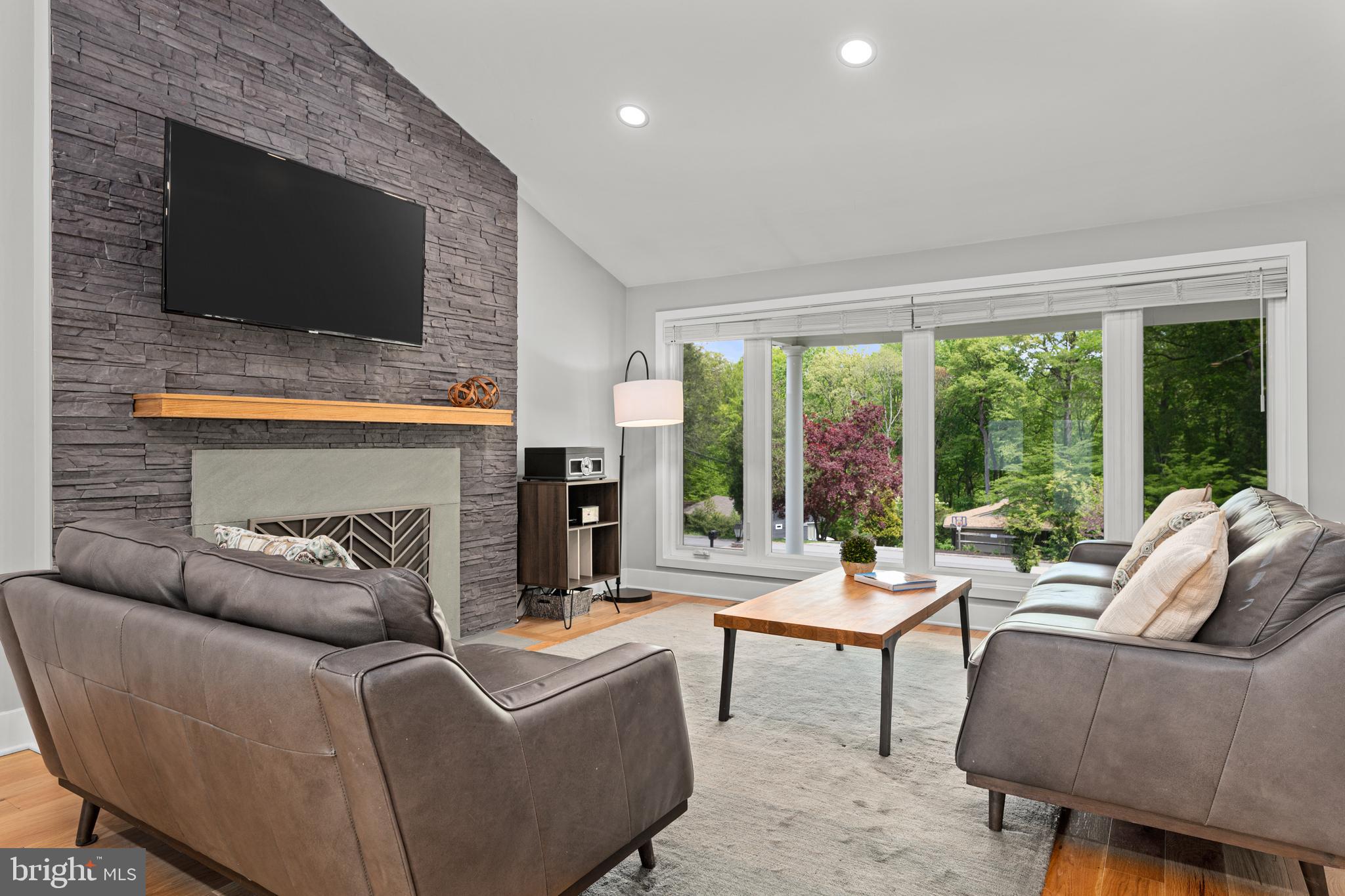 4 Rampart East Media, PA 19063 - Photo 4 of 37