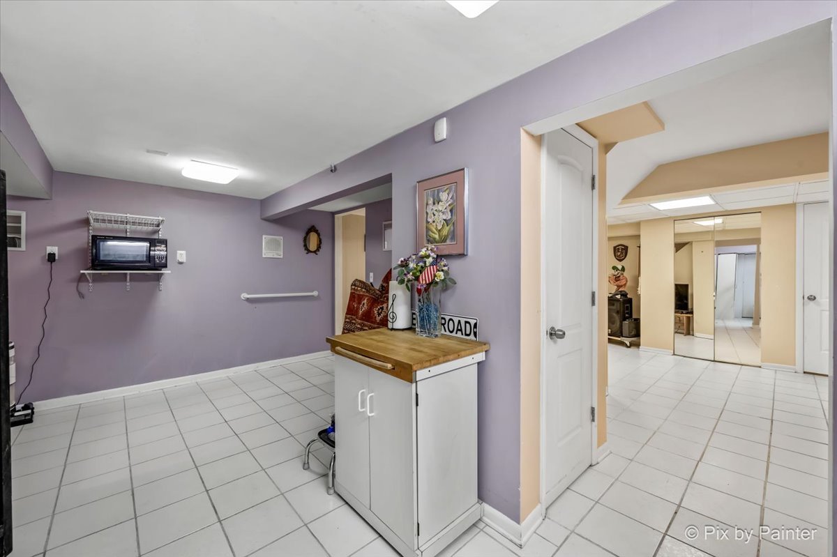 4N260 Walter Road Addison, IL 60101 - Photo 34 of 53
