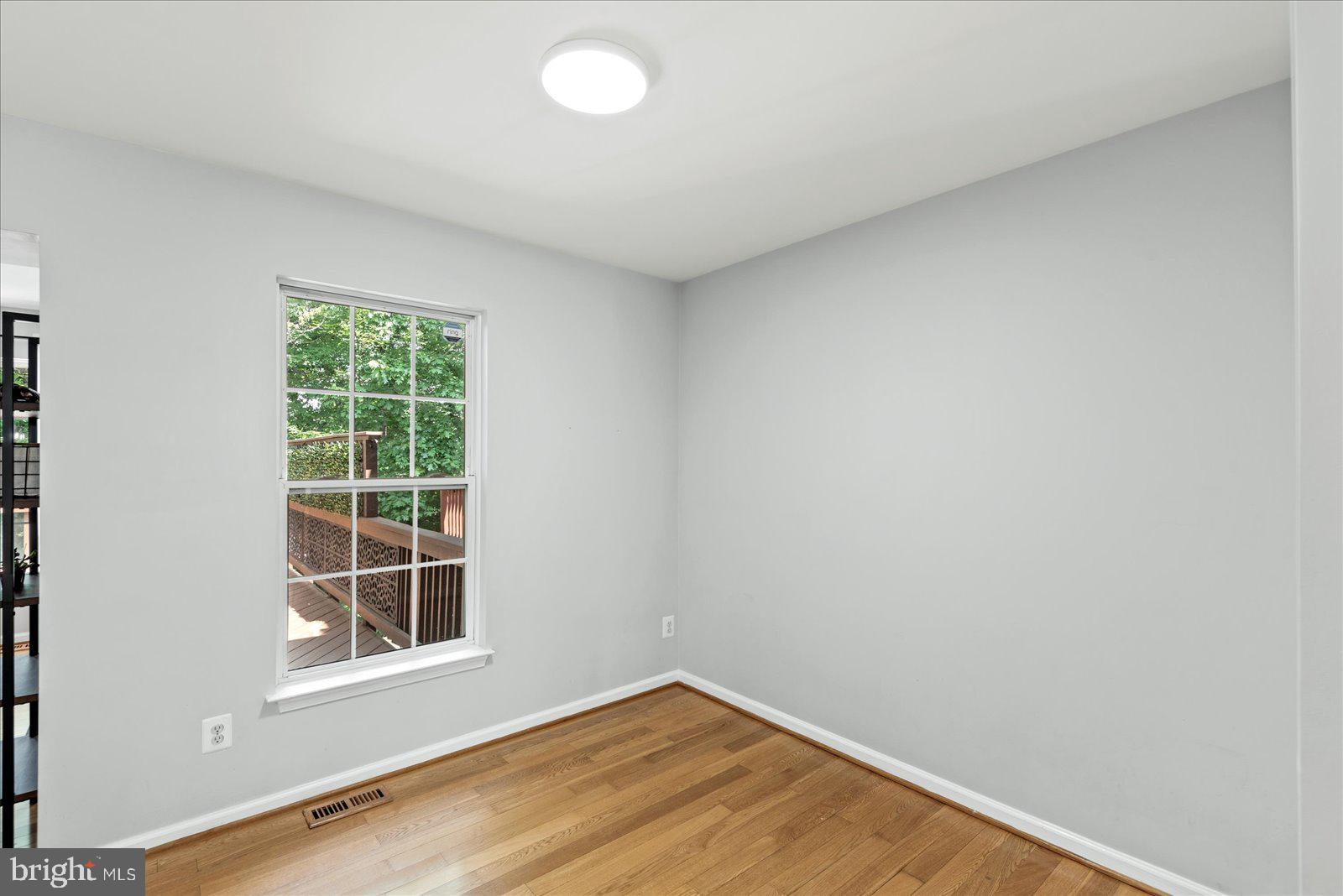15761 Viewpoint Circle Dumfries, VA 22025 - Photo 13 of 47 breakfast nook