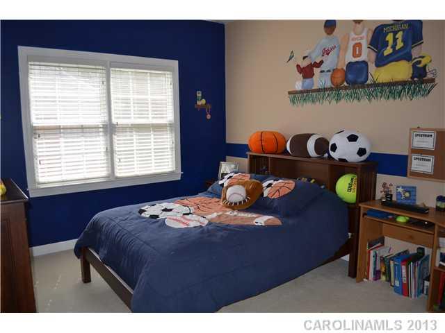10106 Paradise Ridge Road Charlotte, NC 28277 - Photo 11 of 15 Gallery Image 11