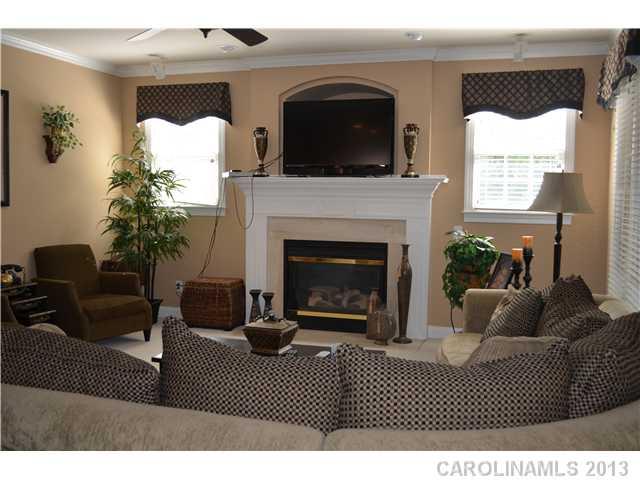10106 Paradise Ridge Road Charlotte, NC 28277 - Photo 6 of 15 Gallery Image 6