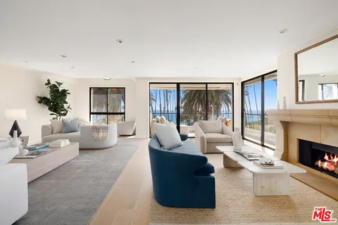 $6,495,000 | 701 Ocean Avenue, Unit PHE, Santa Monica, CA 90402