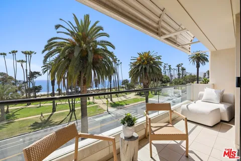 $6,495,000 | 701 Ocean Avenue, Unit PHE, Santa Monica, CA 90402